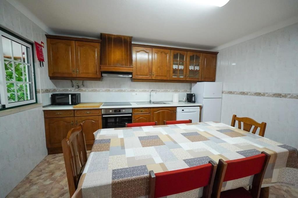 Casa Do Largo Villa นาซาเร ภายนอก รูปภาพ